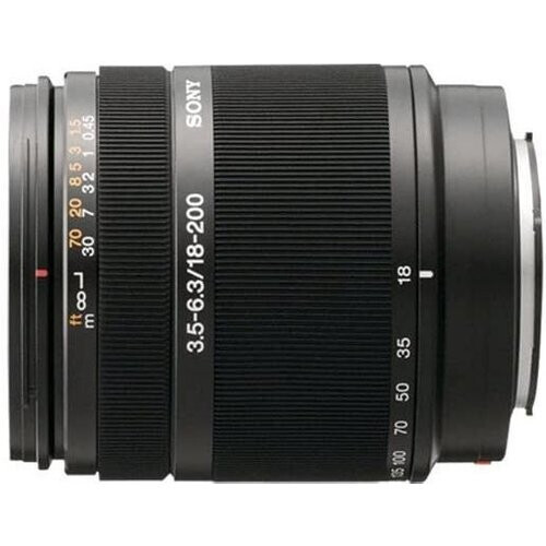 Lens Sony A 18-200 mm f/3.5-6.3 Tweedehands