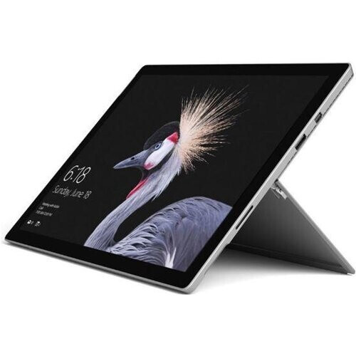 Microsoft Surface Pro 4 12" Core i5 2.4 GHz - SSD 256 GB - 8GB Zonder toetsenbord Tweedehands