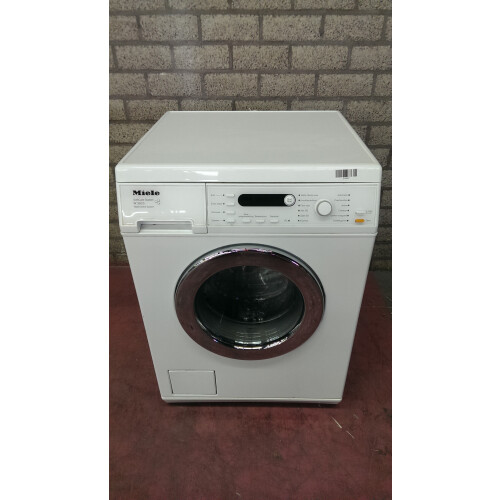 Miele W3825 - Wasmachine - 6 Kg - 1600 Tpm | Tweedehands (Refurbished)