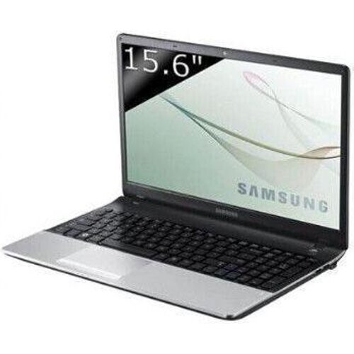 Samsung Serie 3 NP300E5C 15" Pentium 2.6 GHz - SSD 256 GB - 4GB AZERTY - Frans Tweedehands