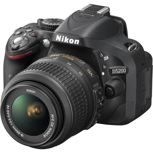 Spiegelreflexcamera D5200 - Zwart + Nikon AF-S DX Nikkor 18-55mm f/3.5-5.6G ED VR f/3.5-5.6 Tweedehands