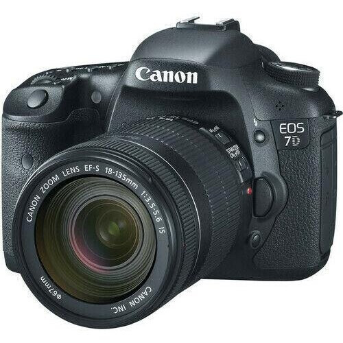 Spiegelreflexcamera EOS 7D - Zwart + Canon EF-S 18-135mm F3.5-5.6 IS STM f/3.5-5.6 Tweedehands