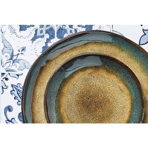 Tweedekans Bjorn - Complete 42-delige Serviesset - ISLAND Collectie - Vaatwasserbestendig - Khaki / Blauwkleur Tweedehands