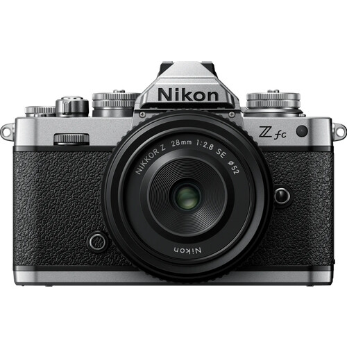 Tweedekans Nikon Z fc + Nikkor 28mm f/2.8 Tweedehands