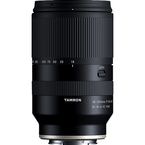 Tweedekans Tamron 18-300mm III-A Sony E Tweedehands